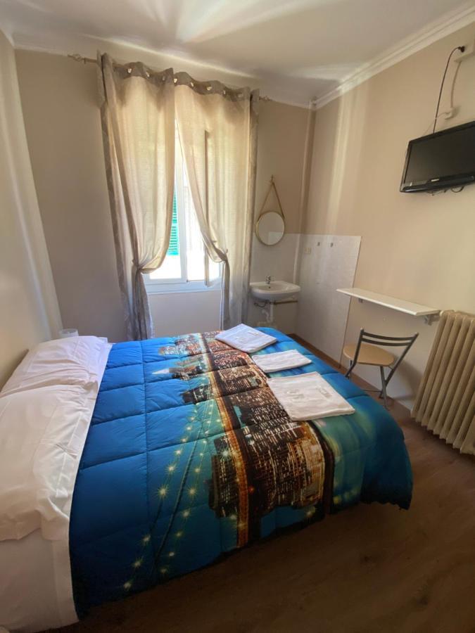 Hotel Primavera San Remo Zewnętrze zdjęcie