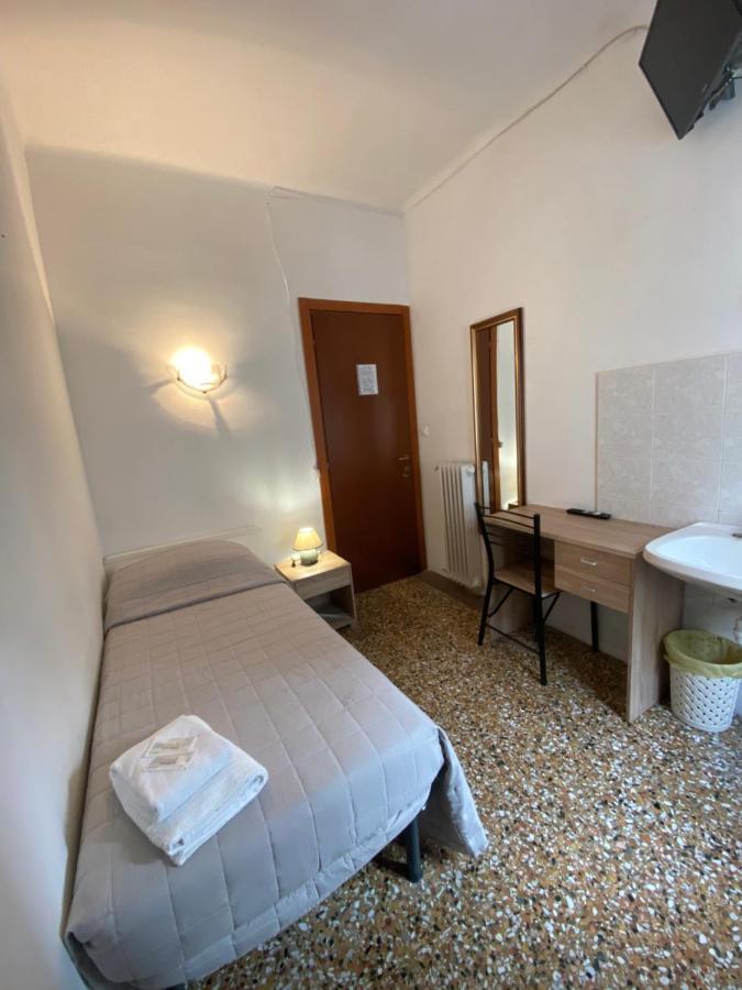 Hotel Primavera San Remo Zewnętrze zdjęcie