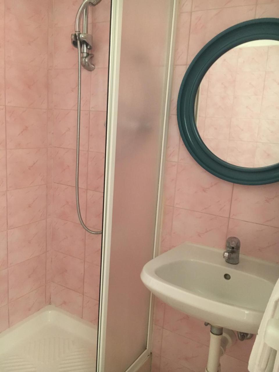 Hotel Primavera San Remo Zewnętrze zdjęcie